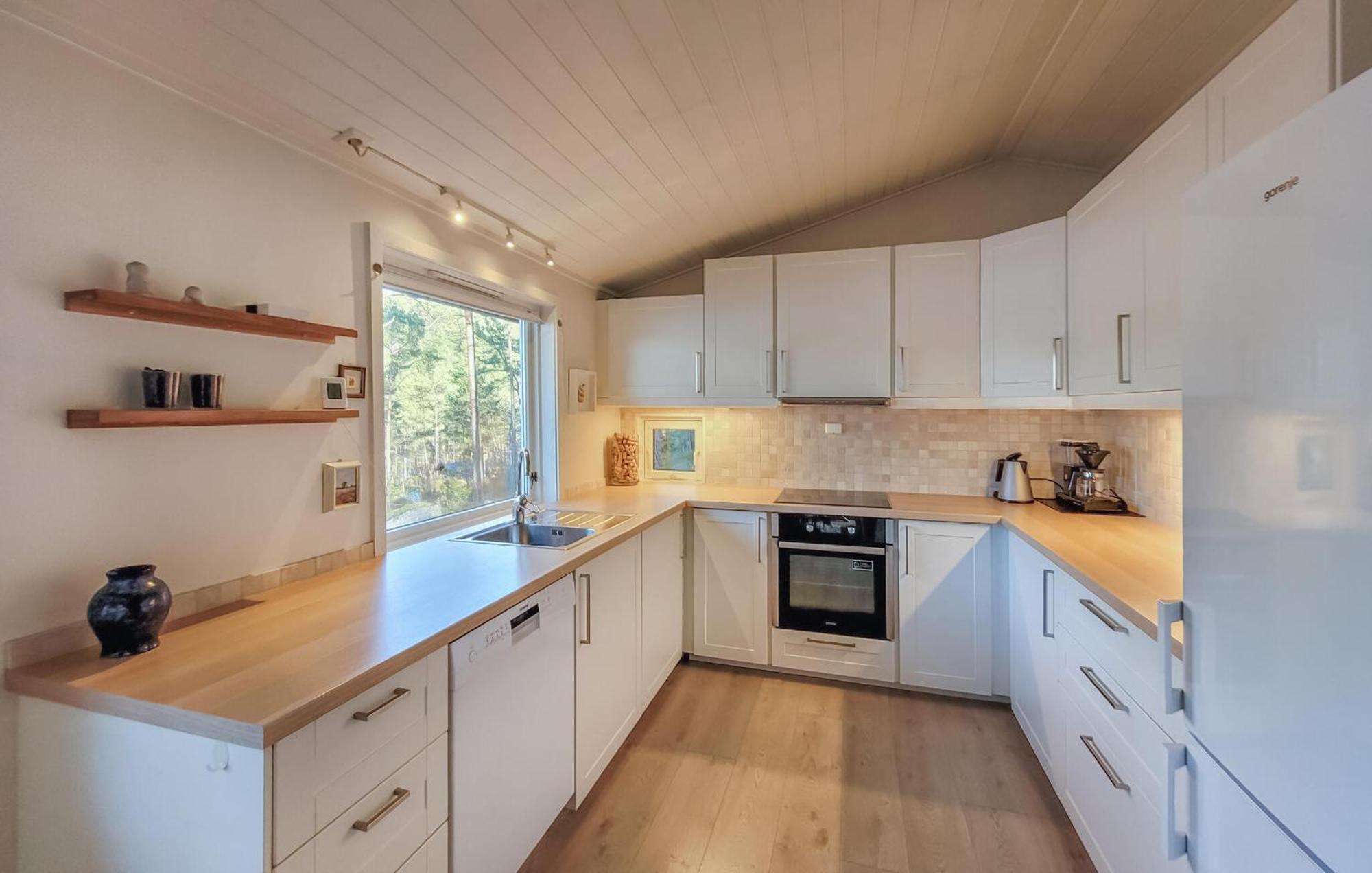 Gorgeous Home In Jorpeland With House Sea View Exteriör bild
